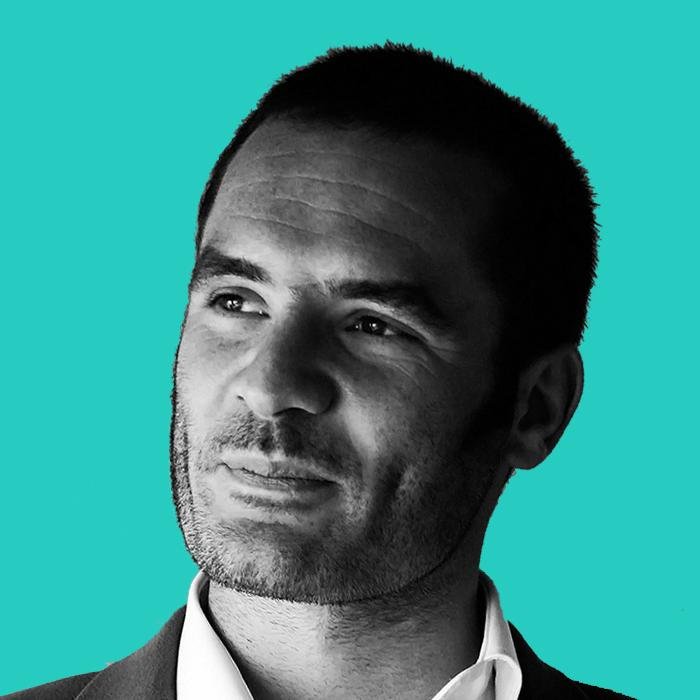 Product @SignalHQ. Lived to tell the tale of 2 failed startups & 4 yrs agency-side as a UX lead. Now armed with weapon-grade wisdom.