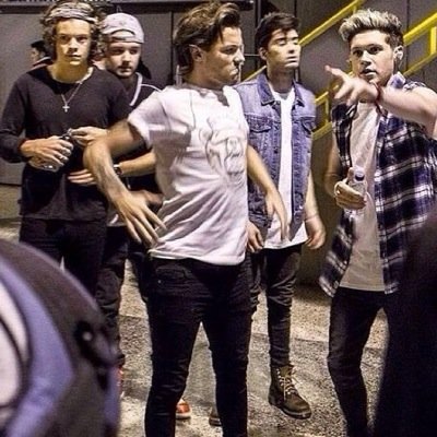 OneDplaces's profile picture. If you DM me where your from i can tweet your location and you can find other One Direction fans who live near you