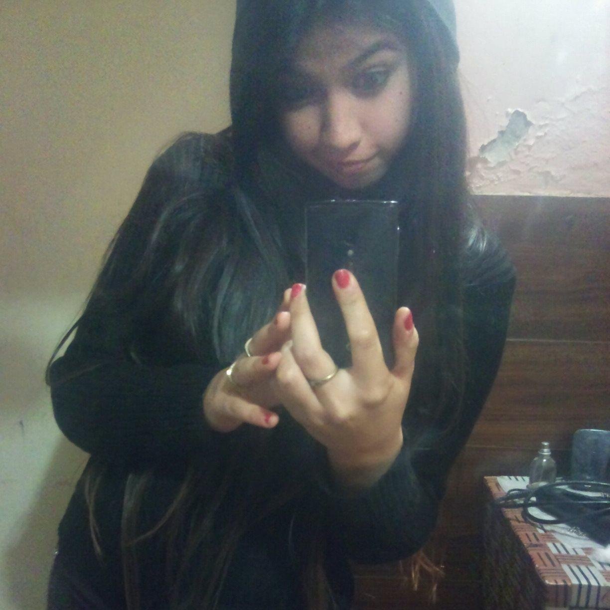 Soleddaddd's profile picture. Lo loco, raro flashero es lo mio ;)  ... Me gusta sacarme fotos, ser rara, infantil, AMO A MI XBOX , Soy Mas Dulce Que La Azucarr :3