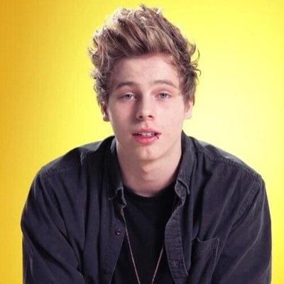 follow @LukesMidnight