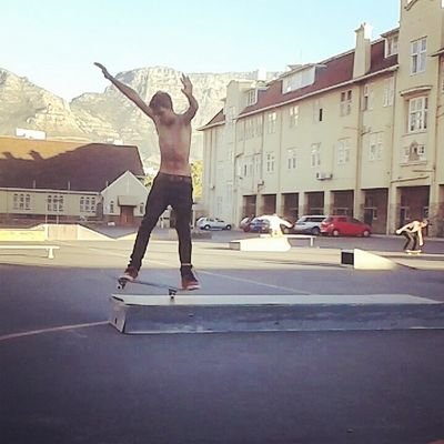 DayarVan's profile picture. I like cheese.