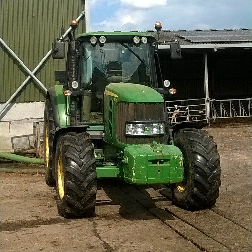 Col14Tom's profile picture. farm worker on a 360 acre farm best job in the world!