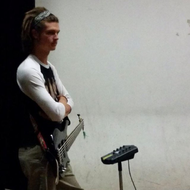 Bassist for @KapsizeReggae