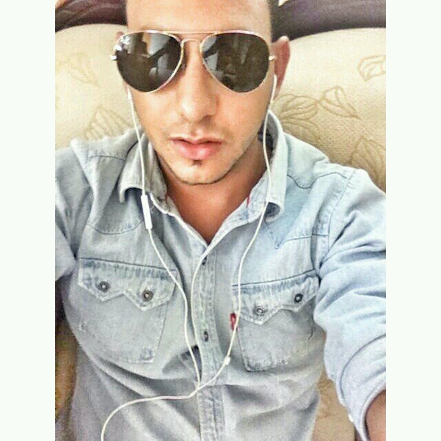 RobynFlakooh's profile picture. #Rihannanavy Official member since aug 2012