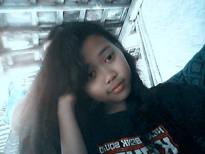 wienda sie anak x_angell akn slalu ada untuk mu , wlau badai mnerpa kita aka slalu bersama dalam suka mau pun duka ,itu Lah shbat