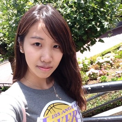 AngelaXinru's profile picture. 