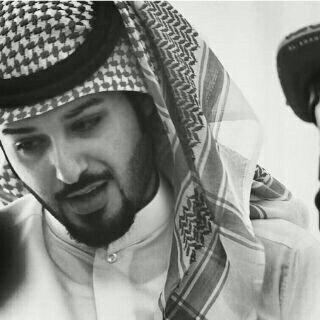 ليس گل مآفي خواطرنا يقال ، وليس گل ما يقالُ مقصودّ ، وليس گل ما يگتب واقع نعيشهہ .. 'تأبعوني على حسآبي آلرسمي و آلوحيد 'مُتبلّد ؛ @Mutbld_1979 ..