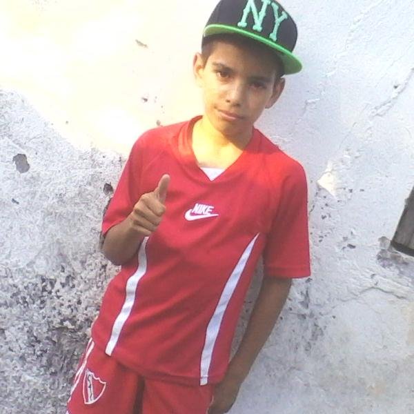 Carboneeero 
no importa donde juegues voy a todos lados 
local o visitante voy descontrolado 
carboneeeero ponga huevo que ganamos♪♪
❤❤❤❤