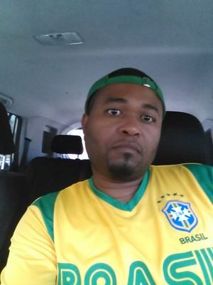 hiehiemoyo's profile picture. 