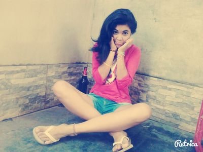 Mi cumple 21/07/97Soy una chica divertida,amo el color violeta,soy lovatics,katycats,directioner y skrillera-REALLY DON'T CARE!