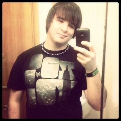 Bud supporter, rockstar, immortal genius, fuckin pro man lol just Danny:p 3/23/13 #WhootyGang#NewAgeEmpire#HeadOfState#BootyPics#ClassOfAss