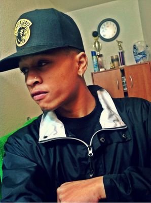 ∆6/10/10∆     follow @ehhskur