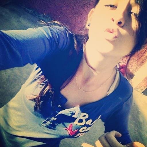 ~ Não chora e nem se humilha apenass diga foda-sse & sorria  :) ♚ ♚ ♚ ★ ✰ ★  ❥ ♀ Gaaby ♂ ㋡ ✄ ᶤ ᶫᵒᵛᵉᵧₒᵤ ✞