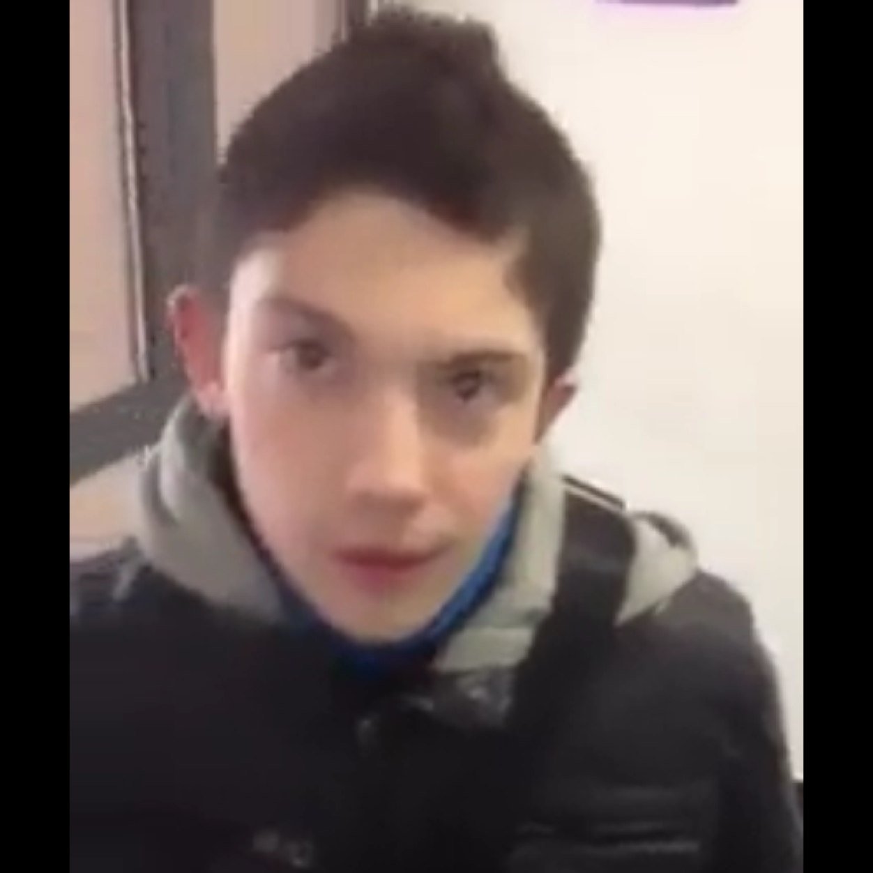 Je fi du rap avé mon paute dylan éké dylan du 13, on a fait un 1er klip bien tau le 2eme tinquiet, minan jean et marre arrette de me parlai tu me conai pas
