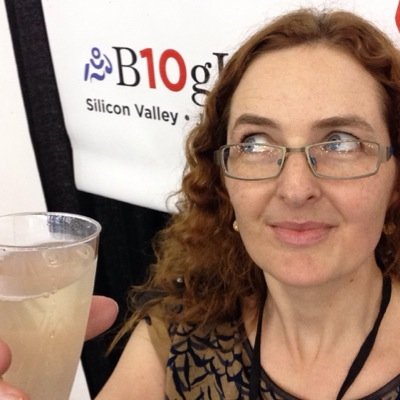 Inconsistent crafter, night owl, nerd girl, scientific method fan, mother, product designer @kiwicrate, blogging vintage crafts @24Volumes.