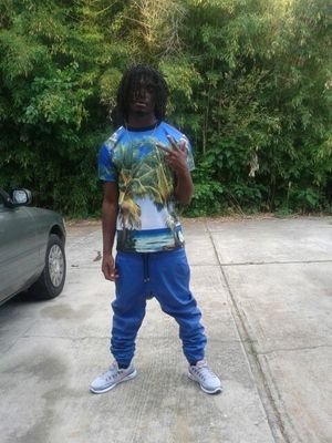 ESyOuNgIN604L Profile Picture