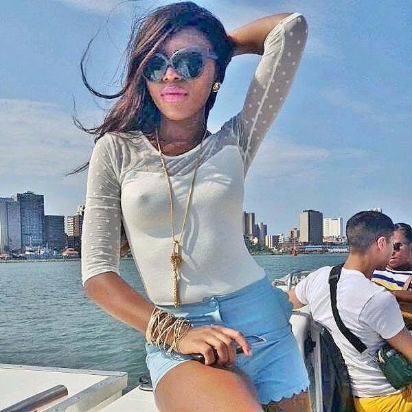 Model,dream chaser,virgo, Life is a fashion show,streets r my ramp!I belong to God,he is ma source,my life!