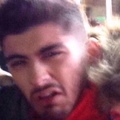 follow @wcwharry cuz she loves you and gave you a free follow aw