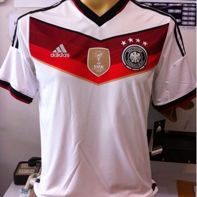Venta de camisetas calidad TAILANDESA para informacion y compra contactar conmigo : camisetas-futbol-pya@hotmail.com
