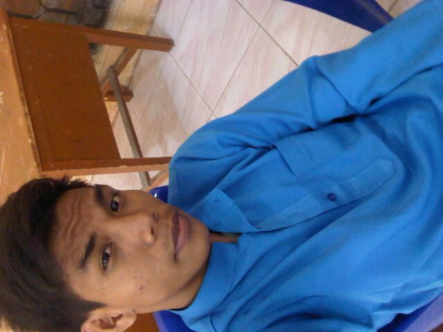 LiniPratiwi12's profile picture. 