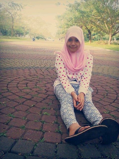Taken w/basir♥{} | mybirth 4desember98 | follback? Mention aja oke!;;)