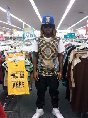 I Rap, I Work With Music Got A Team Full Of Rappers & Music Producers Im A Upcoming Music Producer Im 21 Dreadhead Tatted Up Straight Outta Tha 910