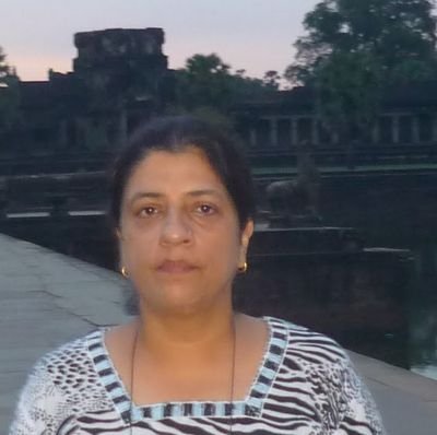 HansuKnows's profile picture. Foodie, Road tripper, Bollywood buff. Bathroom singer. Diet phobic. Loves to Cook. When in doubt... ask!