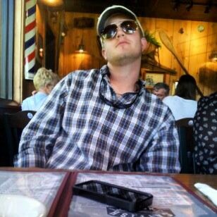 20. Love the outdoors. Deep South Tv Pro-Staffer, look us up on facebook at Deep South Hunting. War Damn Eagle.