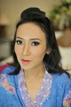 novaningayu's profile picture. Stuck in a comfort zone of being a mom to 2 boys; Nagalangit Timur, Lautan Cahaya and a time photographer's wife, Timur Angin. Co-founder of @melangitkids