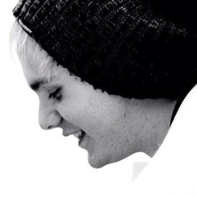 hey @ballsacklifford just gave you a free follow so it would be super cool if you followed her :-)
