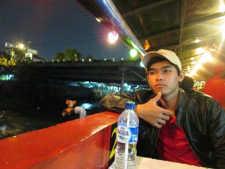 | Alumni Tek. Sipil UII | Keyboardist Mati Enom | Building Estimator | Nike Rahma
http://t.co/bycb7hrfOr