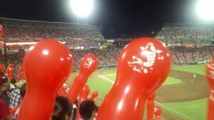 kutesun's profile picture. 学生は広島で育ち、中学生からテニス一筋、社会人は横浜で、カープとともに生きてます。野球/テニス/日々のグチをつぶやきます･･･。無言フォローすいません。