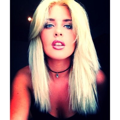 AsiaBaker_'s profile picture. Love where I am in my life right now... Emergency Admissions Nurse. 23.