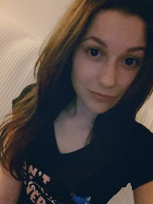 AntonelaaV's profile picture. love music/singing/playing flute