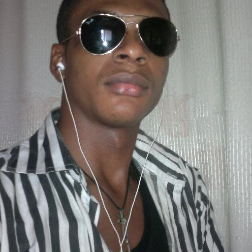 tolliver2's profile picture. a plutonic selfesteem guy