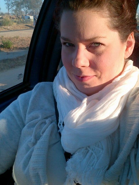 I'm a ambivert, love spending time reading while drinking a cup of tea.
I'm a business owner and activist for disease free hospitals in SA. 
Fail at twitter!!!