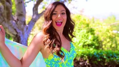 Hi, Bethany is my queen, come talk to me, if it's the same for u Bethany followed 07/26/14