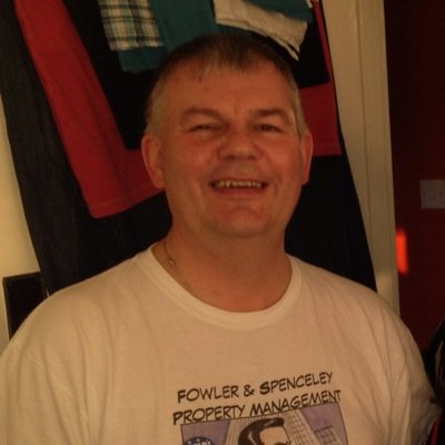 Ale loving, rugby & cricket mad Chartered Surveyor. Past Pres & Hon Sec of Old Southendian Assoc. Vice Pres & Hon Sec of OS&SCC & Hon Member of Southend RT 106