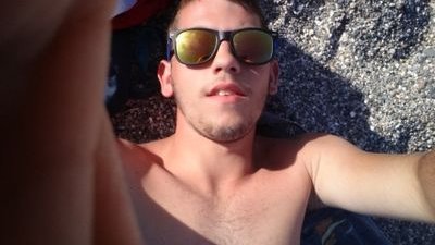 23del9del95 - Buscandome la vida que nadie me va ha regalar nada.- Si me engañas una vez, es tu culpa. Pero si me engañas dos, es la mia. Instagram: @abelitoram