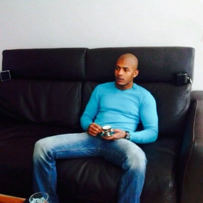 gstars7's profile picture. Un homme meurt chaque fois que l'un d'entre nous se tait devant la tyrannie(wole Soynka prix Nobel de littérature)