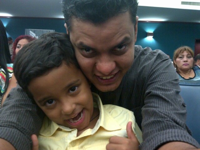 victordiaz32's profile picture. Un loco escapado de la realidad que nos rodea