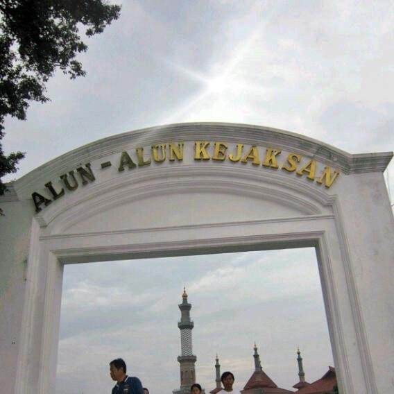 Semua tentang ungkapan hati dan di sekitar Cirebon