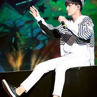 Kim Jongin ☮ (@kamjongg94) 's Twitter Profile