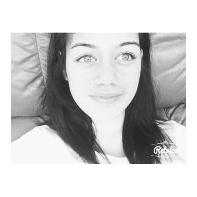 parkinsonLani's profile picture. • Leilani Parkinson • | 1⃣5⃣ | 
        
         NEWZEALAND 

                   Follow me