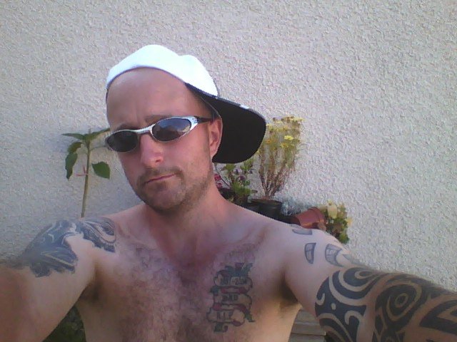 DrBenzo1's profile picture. My soccer team is the mighty,  Aberdeen Fc & Arsenal Fc i love to get to as many games as possible.