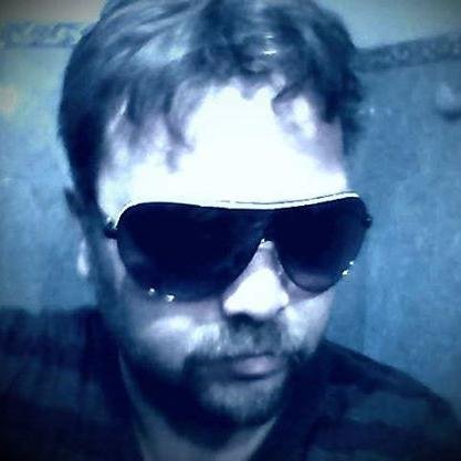 LinanGustavo's profile picture. SOFAS Y SILLONES LIVING WEST http://t.co/rqXnEowiXI