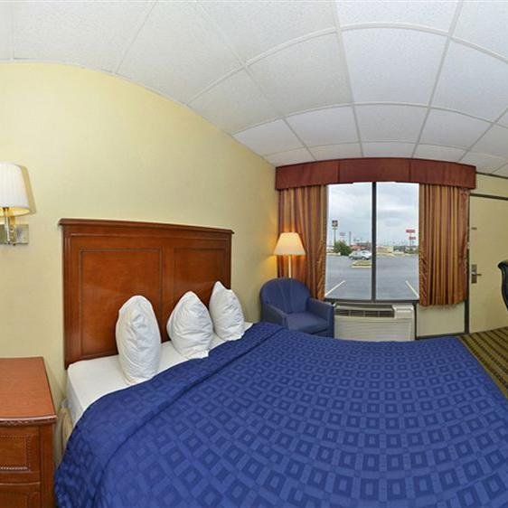 ABVIhillsboro's profile picture. We are the Americas Best Value Inn in Hillsboro, Texas. We offer the cheapest rates on single and double rooms. Contact us at (254)580-2426.