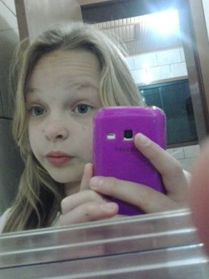 Nao brigue,nao discuta, pessoas invejosas agente dertuba com um SORRISO wpp: (054)99503813