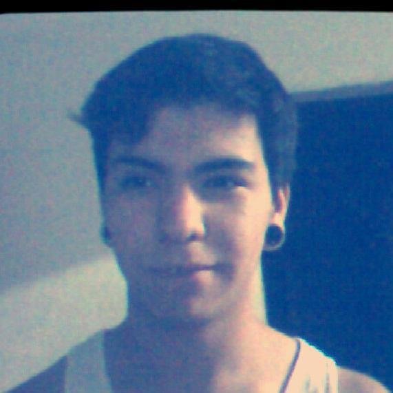 nicoolivera696's profile picture. El bmx es como el sexo sin proteccion es mas divertido y peligroso