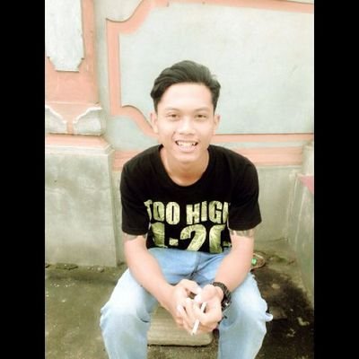 Stay Yenny Trisna